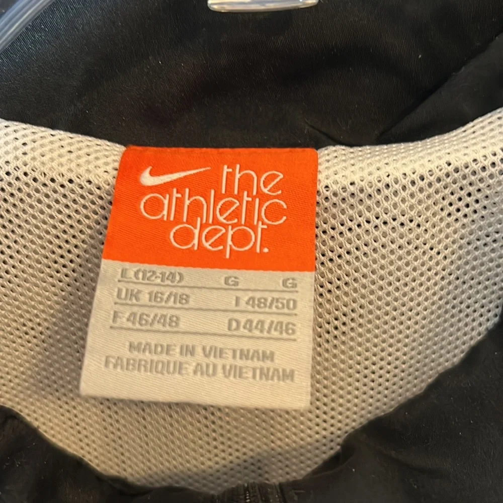 Nike the athletic department mesh lined zip up jacket size Large (12/14) - Picture 3 of 8